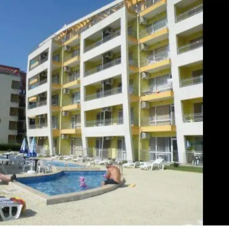 Sunset Beach Studio Apartment Sunny Beach